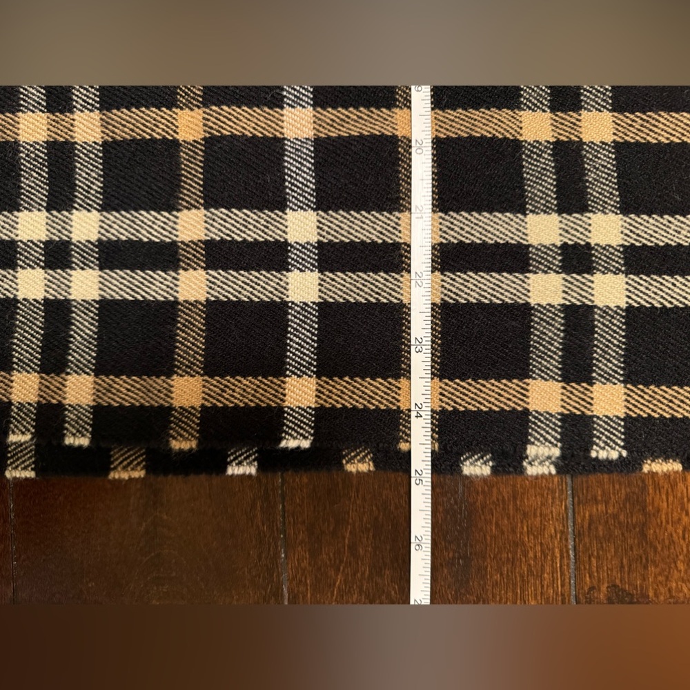 NEW J. Crew Classic scarf. Perfect Christmas gift. - Picture 2 of 2